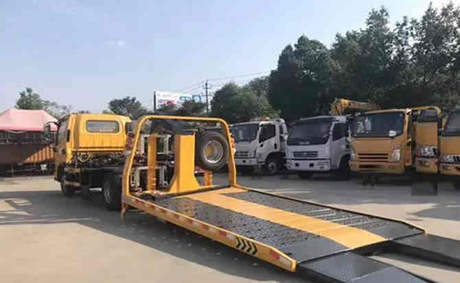 东宝区汽车中途维修案例